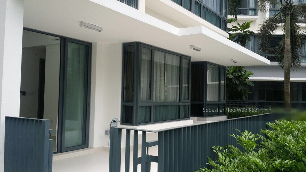 The Palette (D18), Condominium #135933452